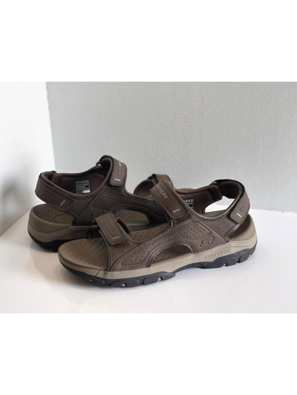 Skechers Tresmen Garo Men’s Brown Strappy Sport Hiking Sandals Luxe Foam Size 12